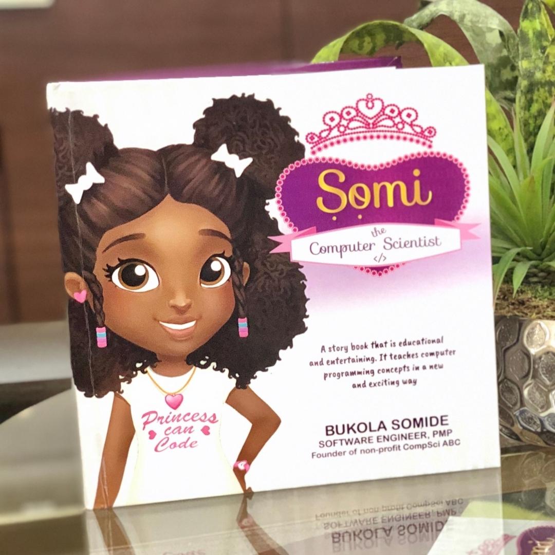 Somi the Computer Scientist : Princess can Code storybook (softcover)